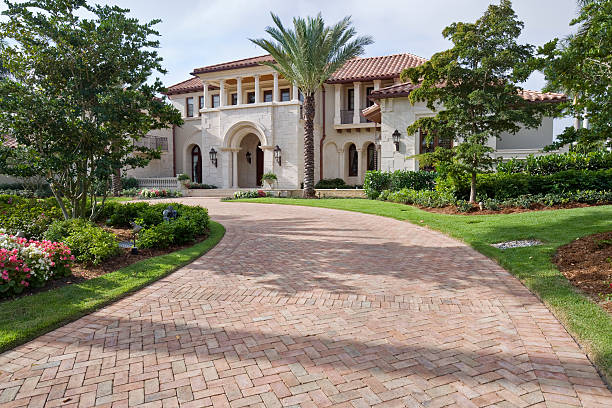 Best Best Driveway Pavers  in Chisago City, MN