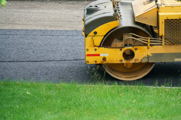 Best Driveway Resurfacing Pavers  in Chisago City, MN